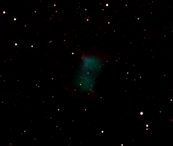 M27 mag 7.6; size 6.7'; 48 min exp; ISO 800 12-05-04
